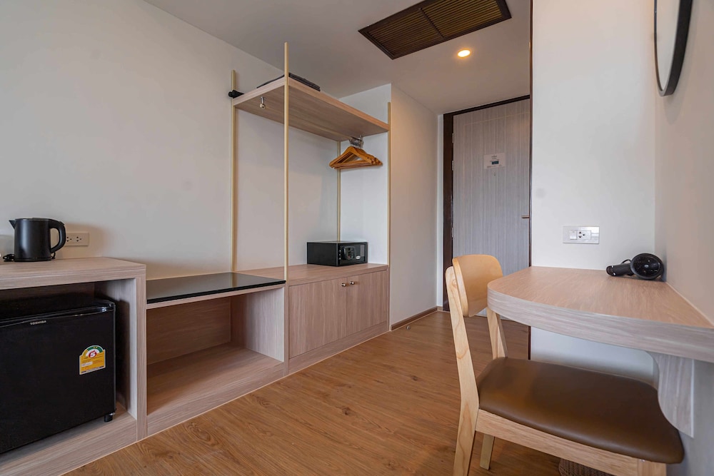 Standard Room - Photo 8