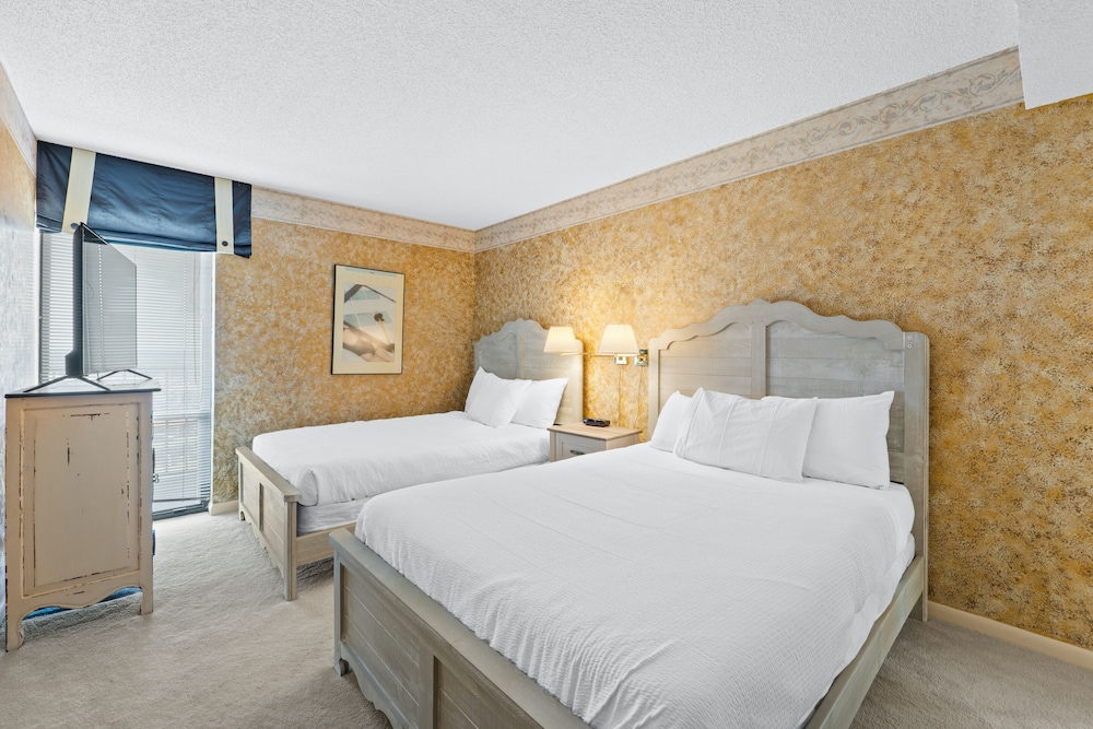 Condo, 3 Bedrooms, Ocean View (2-1203)
