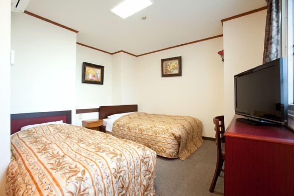 Twin Room, Smoking photo 2