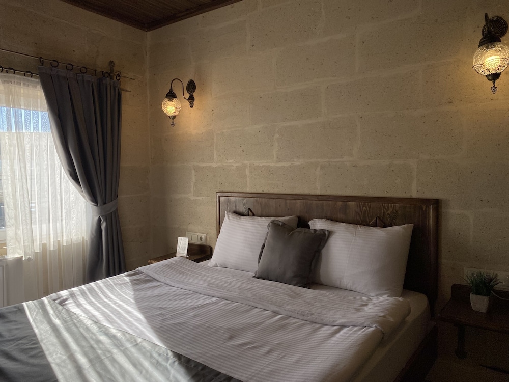 Standard Room - Photo 13