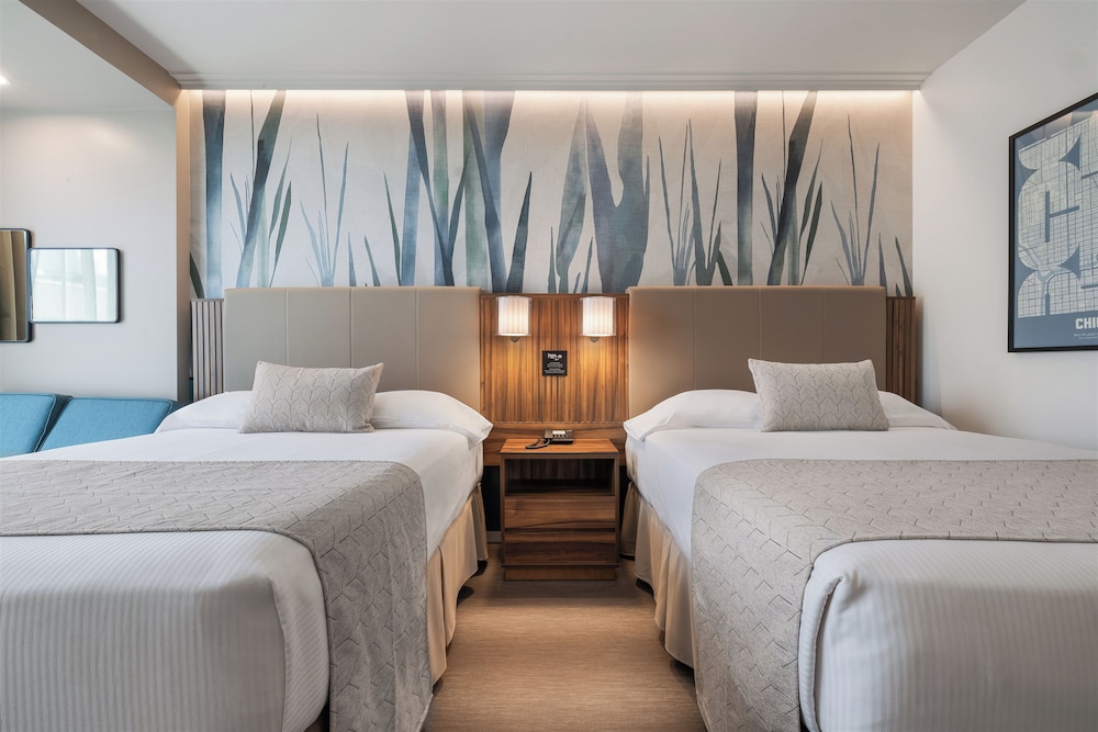 Deluxe Room, 2 Queen Beds