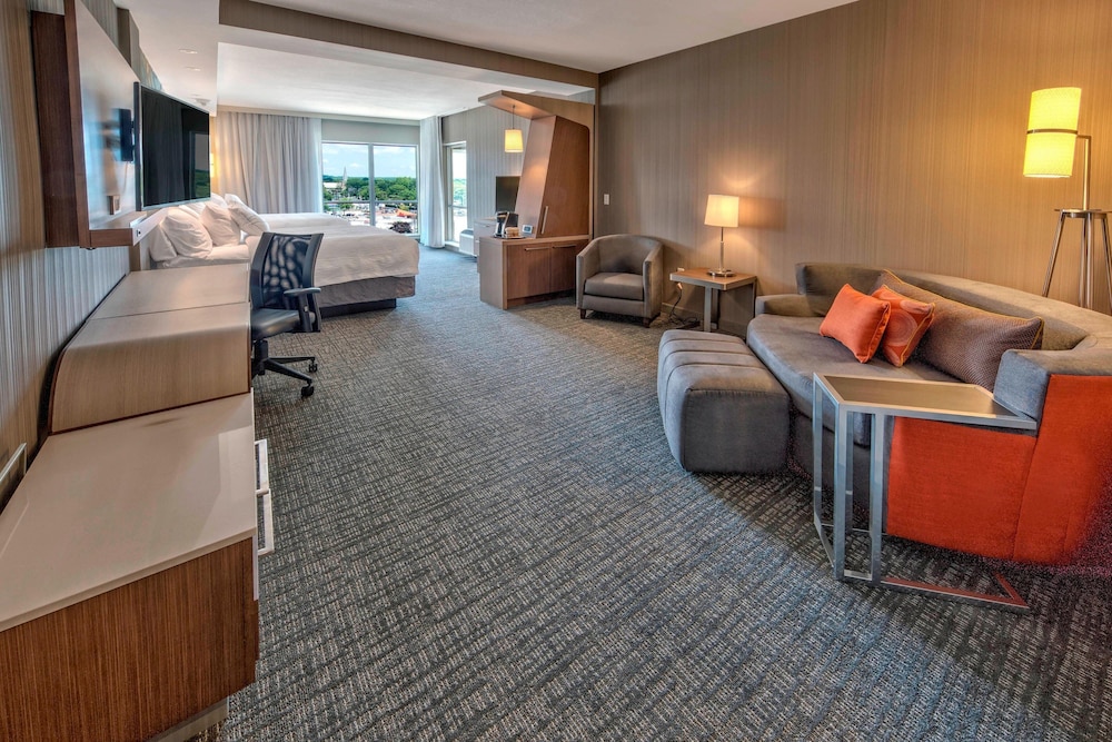 Courtyard by Marriott Westbury Long Island, 사진 5