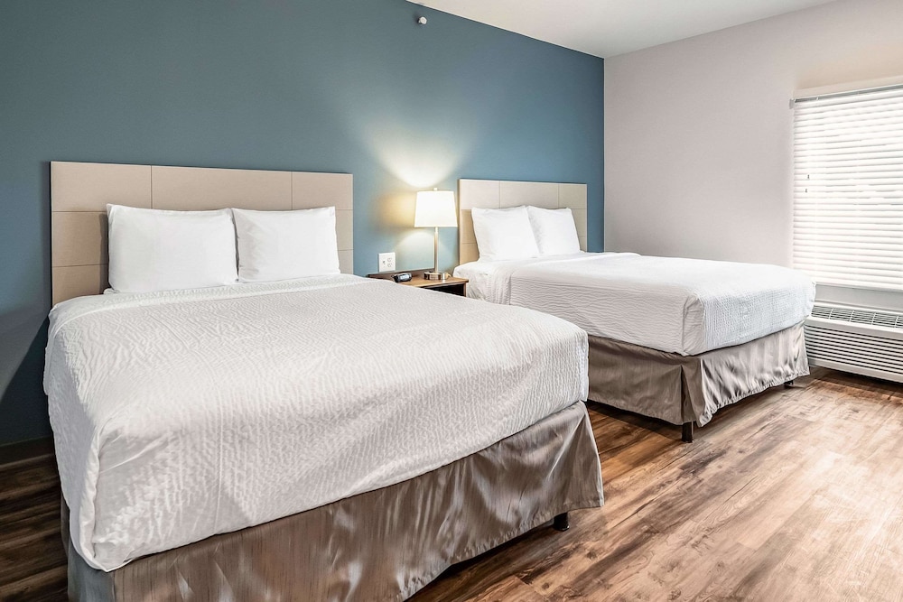 Room, 2 Queen Beds, Accessible, Non Smoking