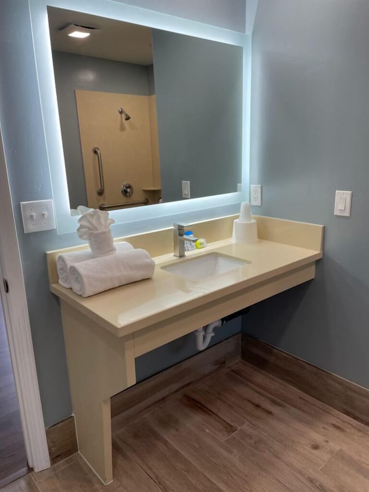 Blue Seal Inn, Billede 11