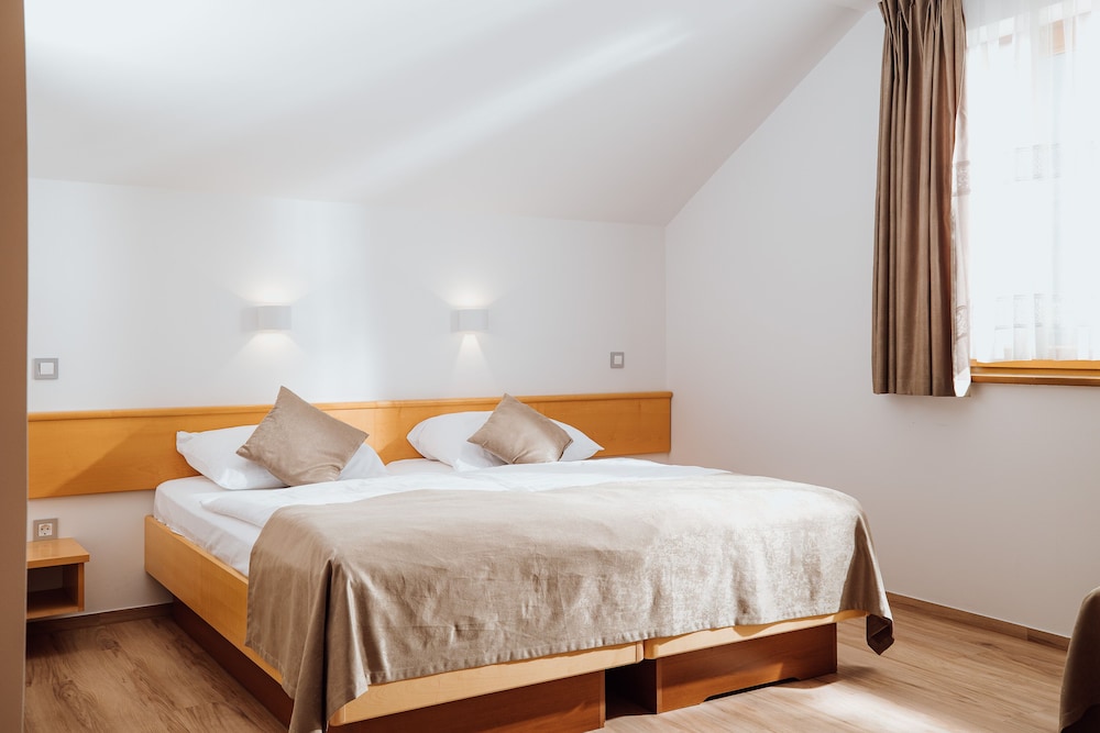 Standard Room photo 1