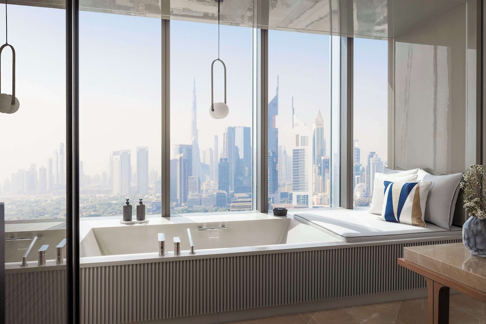 Suite (zaabeel Suite)