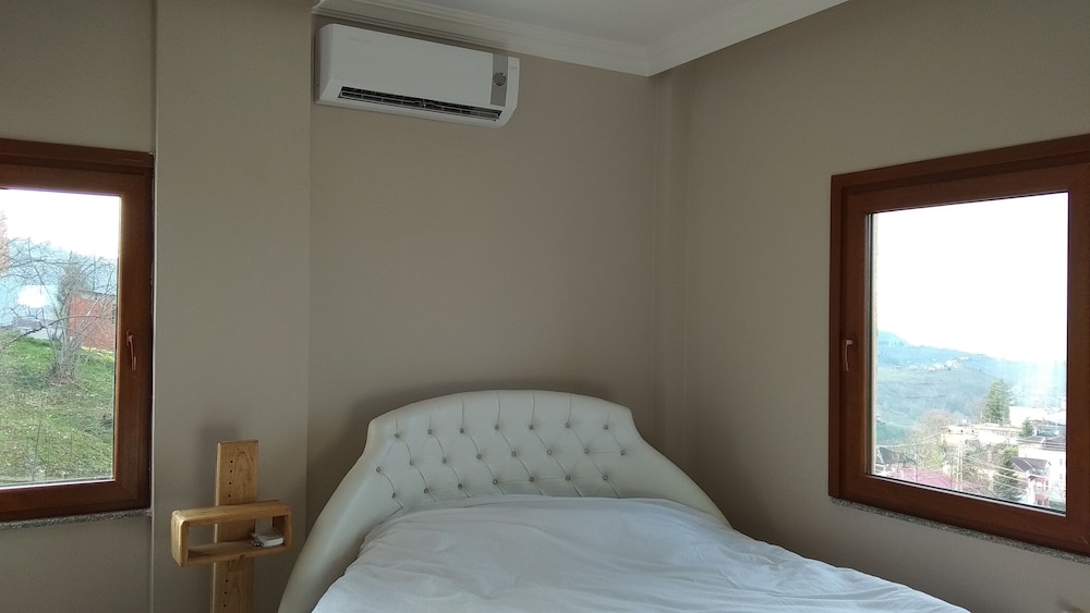 Economy Apartment photo 1