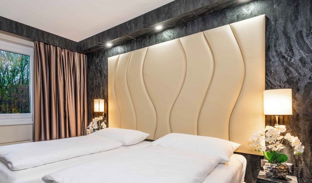 Family Double Room, Connecting Rooms
