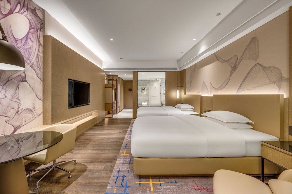 Deluxe Room, 2 Double Beds, City View - Photo 1