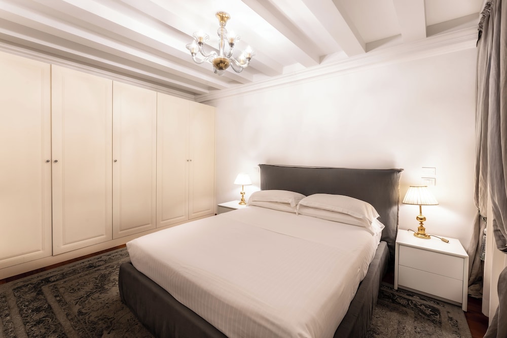 Luxury Apartment, 2 Bedrooms photo 3