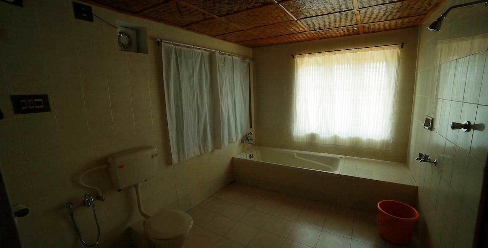 Deluxe Double Room, 1 Double Bed, Hill View photo 1