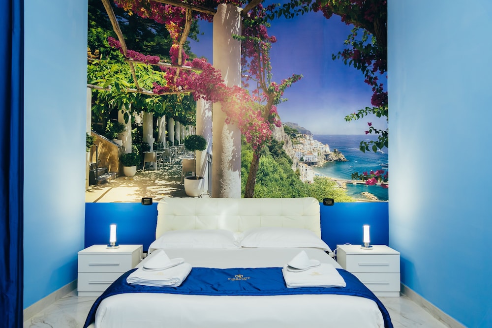 Deluxe Room, City View