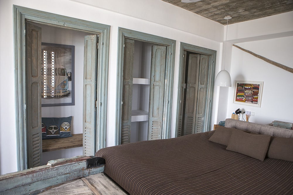 Luxury Suite, 1 Queen Bed, Non Smoking, Ocean View photo 1