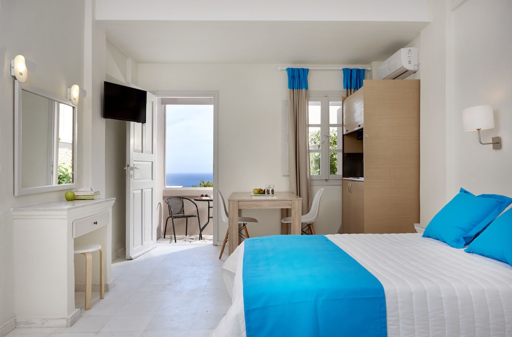 Superior Room, 1 Bedroom - Photo 4