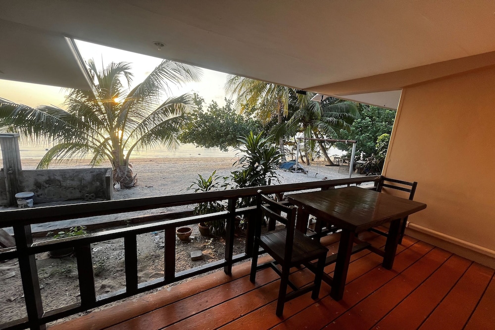 Standard Double Room, Sea View - Photo 9