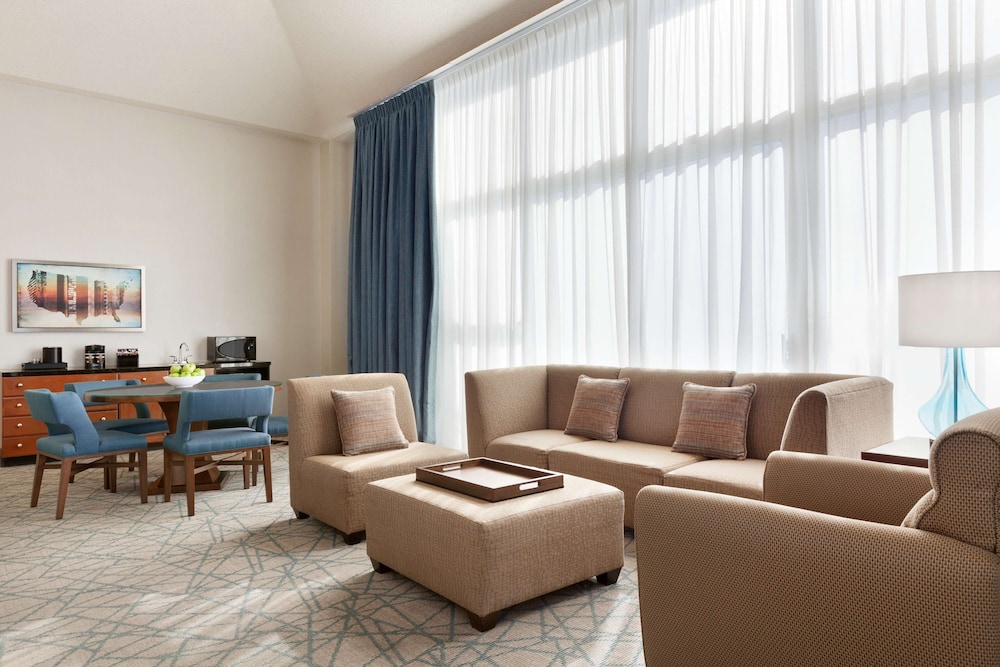Penthouse, One King Bed, Non-Smoking photo 1