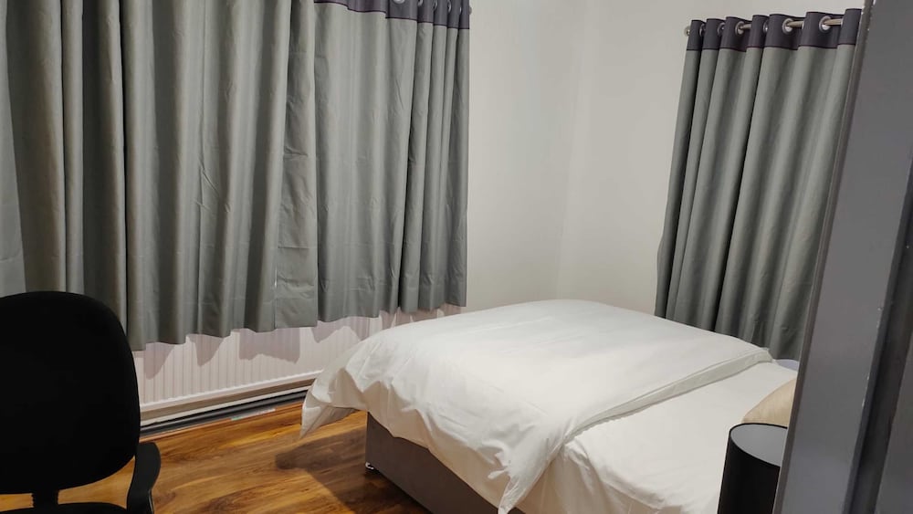 Standard Double Room, Shared Bathroom photo 3