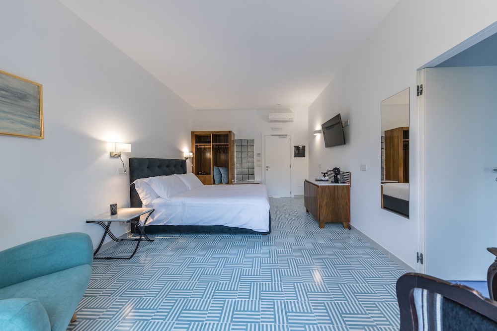 Comfort Room, Sea View photo 3
