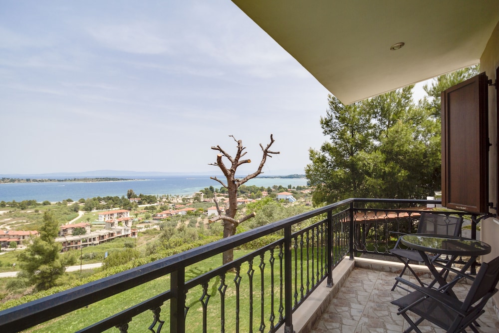 Panoramic Duplex, Sea View, Sea Facing (Nireus) photo 2