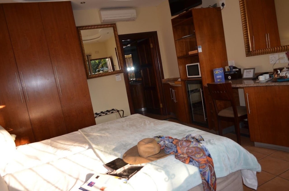 Luxury Suite Bed and Breakfast photo 3