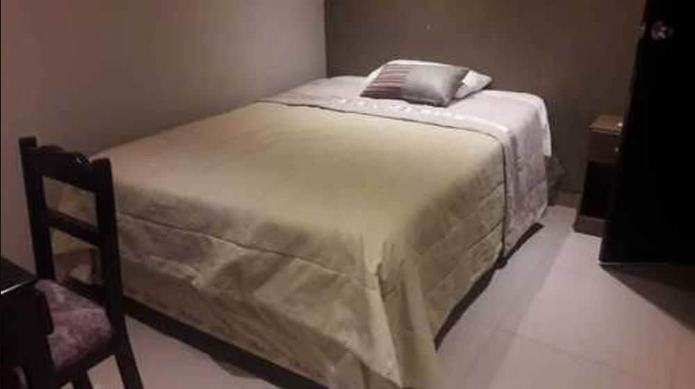 Executive Double Room, 1 Bedroom, Non Smoking, Private Bathroom photo 2