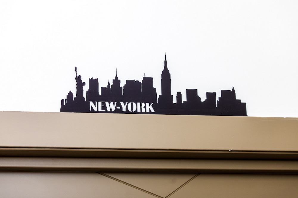 Standard Double Room (New York) photo 3