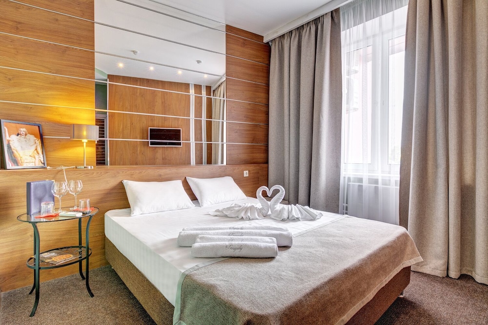 Basic Double Room