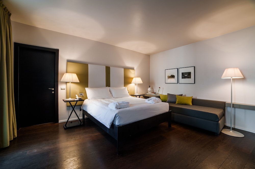 Superior Triple Room - Photo 3