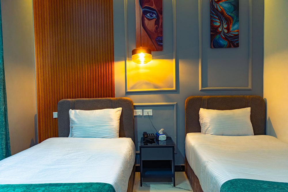 Deluxe Double Room - Photo 5
