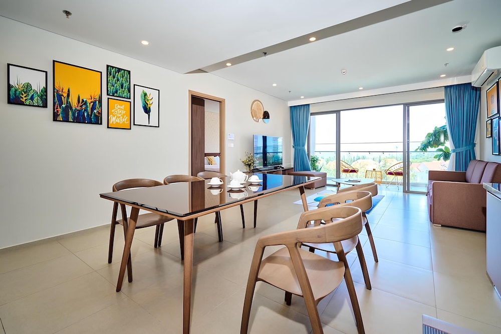 Luxury Apartment, 3 Bedrooms, Bathtub, Sea View photo 2