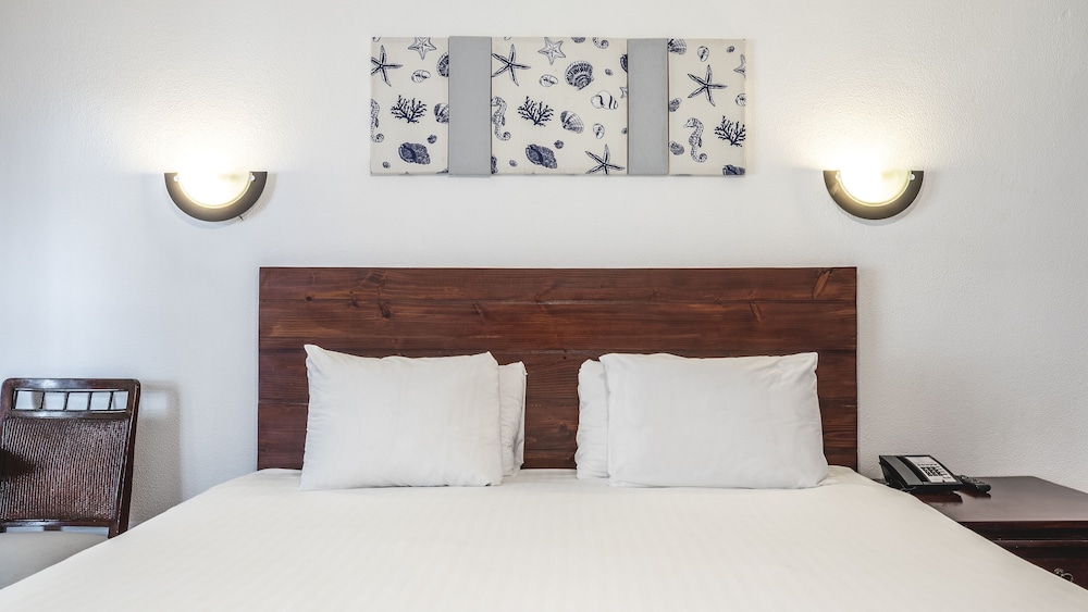 Deluxe Room, 2 Double Beds, Garden View (Adults Only)