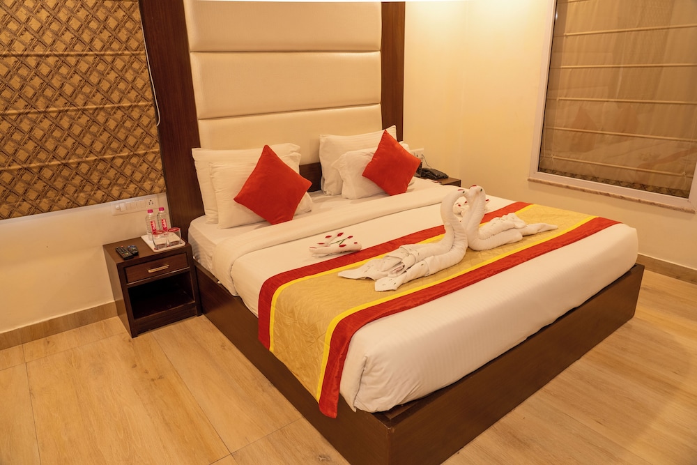 Suite Room - Photo 7