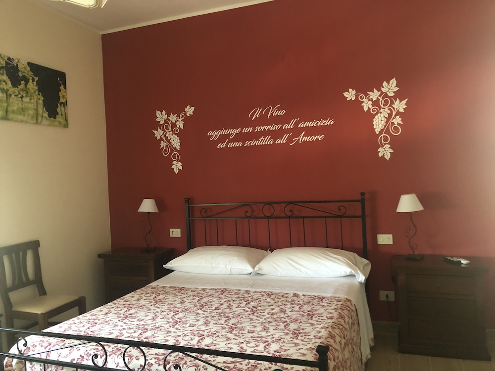 Standard Double Room, Private Bathroom photo 3