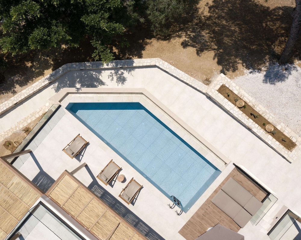 Hilltop Suite Private pool - Garden or Side Sea View- Adults Only - Photo 18