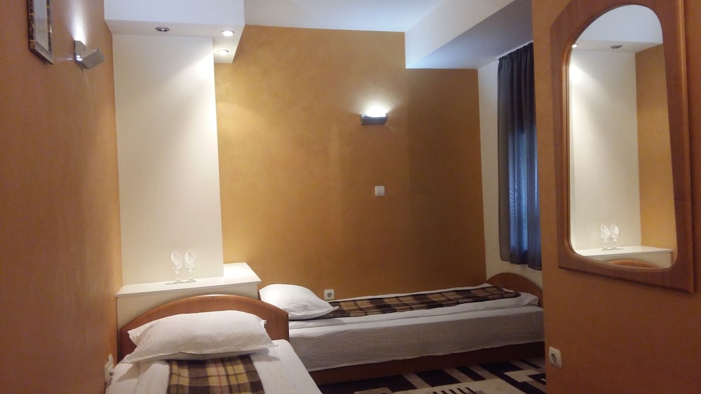 Double or Twin Room photo 2