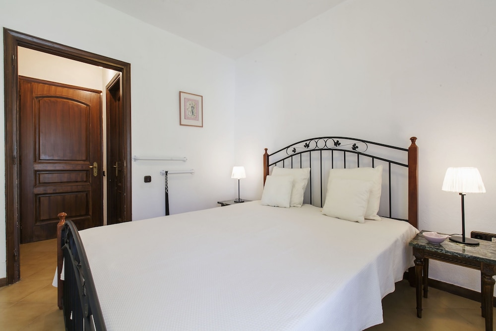 Villa, 4 Bedrooms photo 2