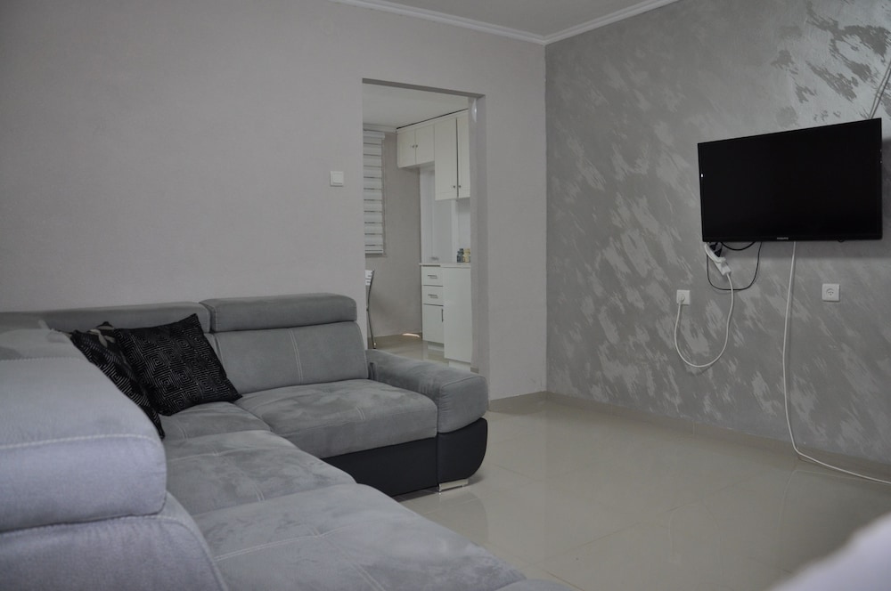 Apartment, Non Smoking, Beach View photo 1