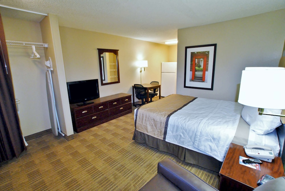 Studio, 1 Queen Bed, Non Smoking - Photo 2