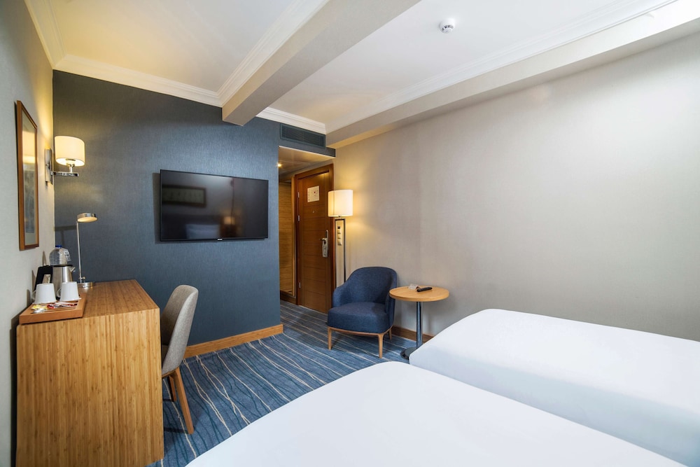 Standard Room photo 2