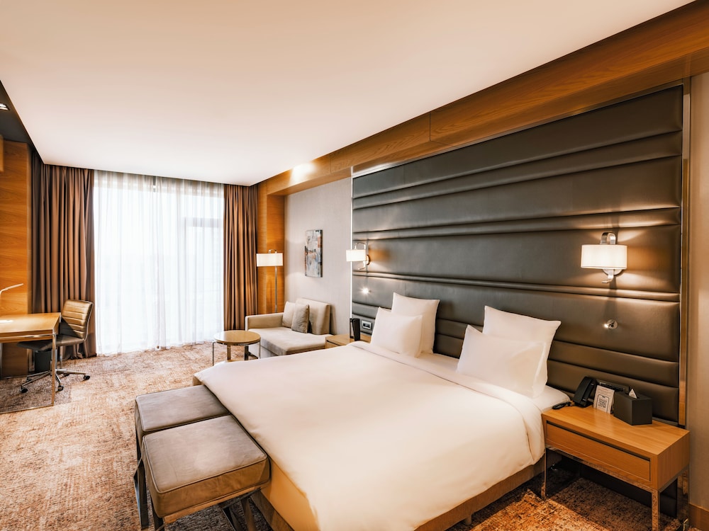 Deluxe Room, 1 King Bed