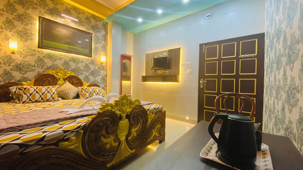 Standard Room, River View