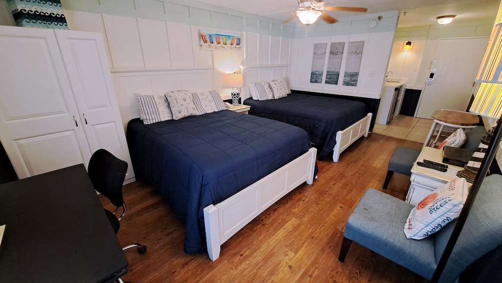 Two Queen Room 102