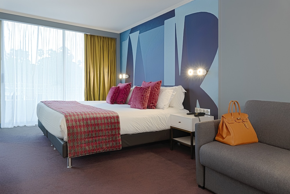 Comfort Room, Balcony - Photo 1