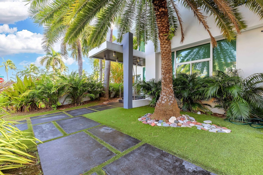 Modern Waterfront Mansion in the Heart of Las Olas Minutes From the Beach, Bilde 19
