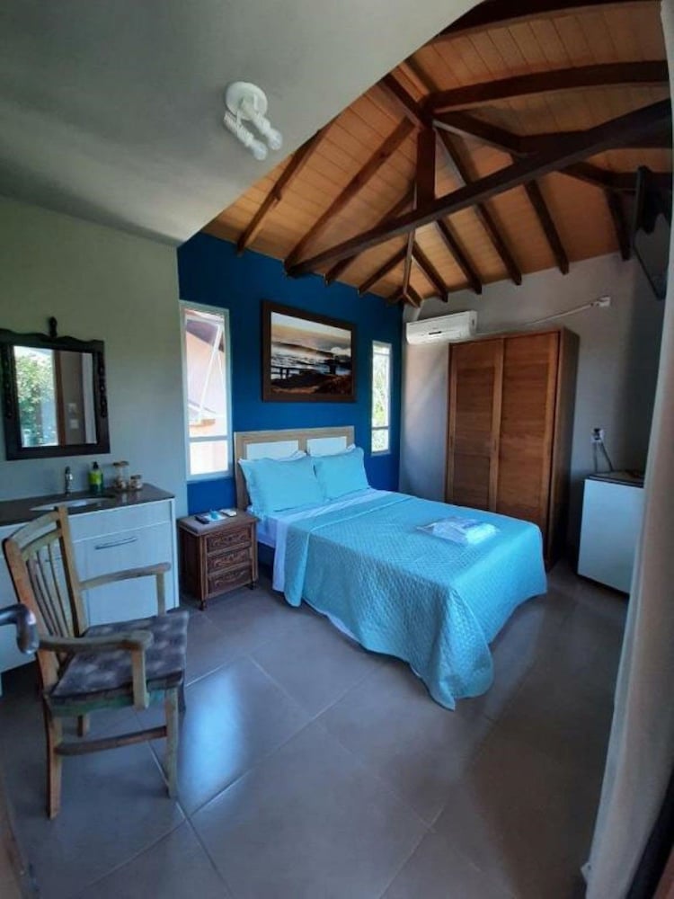 Suíte 2 - Essência da Guarda Surf House Com Jacuzzi Coletiva - Guarda do Embaú