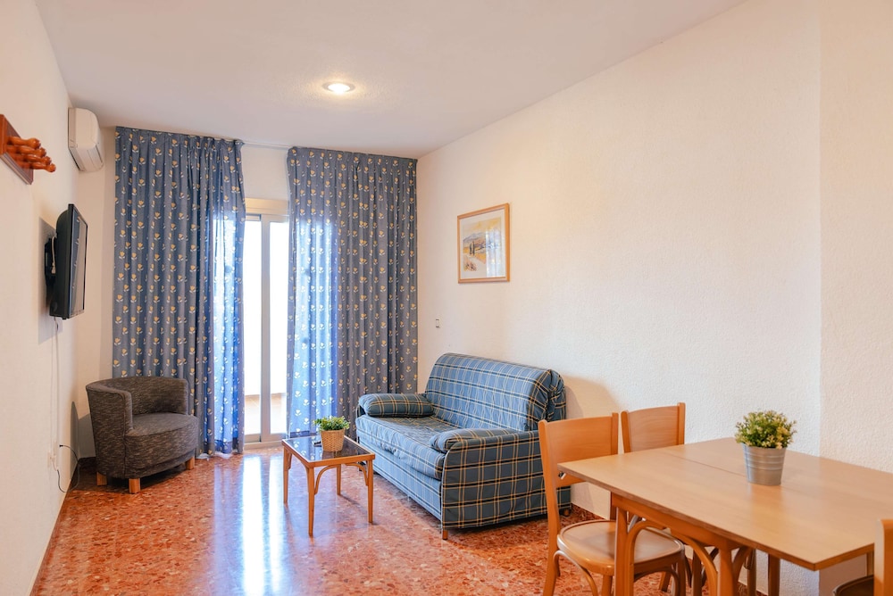 Apartment, 1 Bedroom, Balcony, Lake View (XL, 2 Adults) thumbnail 5