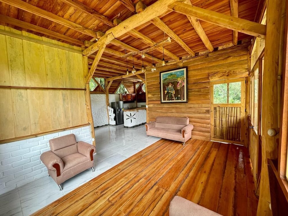 Family Cabin photo 3