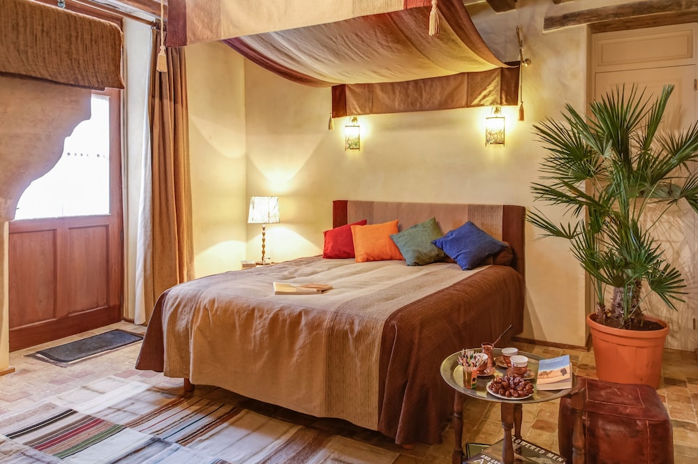 Double Room (Sahara)