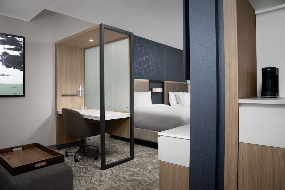 Suite, Multiple Beds (Hearing Accessible) photo 1