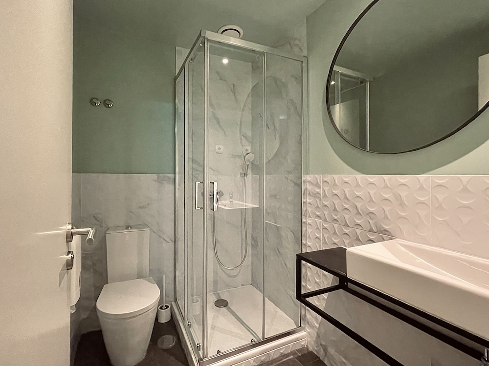 Superior Double Room, Shared Bathroom - Photo 3